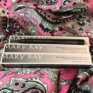 Mary Kay liquid eyeliner pen